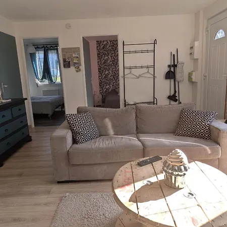 Дом отдыха Maison Cosy Avec Parking Prive Pres Des Vosges - Fr-1-584-391 *