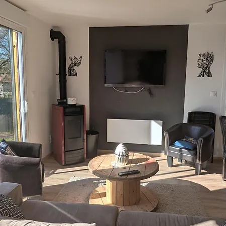 Maison Cosy Avec Parking Prive Pres Des Vosges - Fr-1-584-391 Bertrichamps